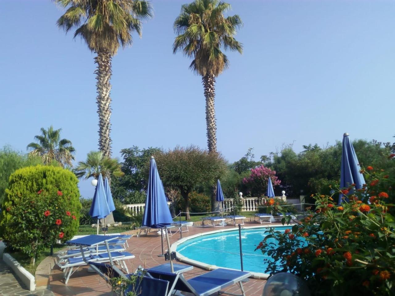 Aparthotel My Eden Torre Ruffa